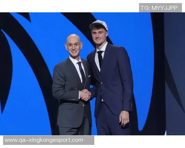 雅虎体育分析称弗拉格若参选26年或仅能获得前三名